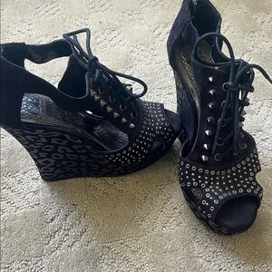 Gianni Bini Black Wedges with Silver Studs